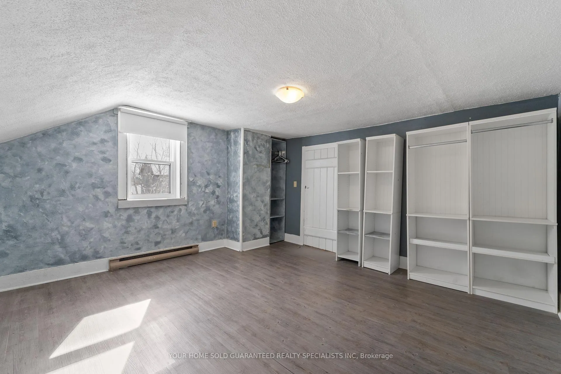 Photo 20 of 4396 Penetanguishene Road, Springwater, Hillsdale — HOMEH
