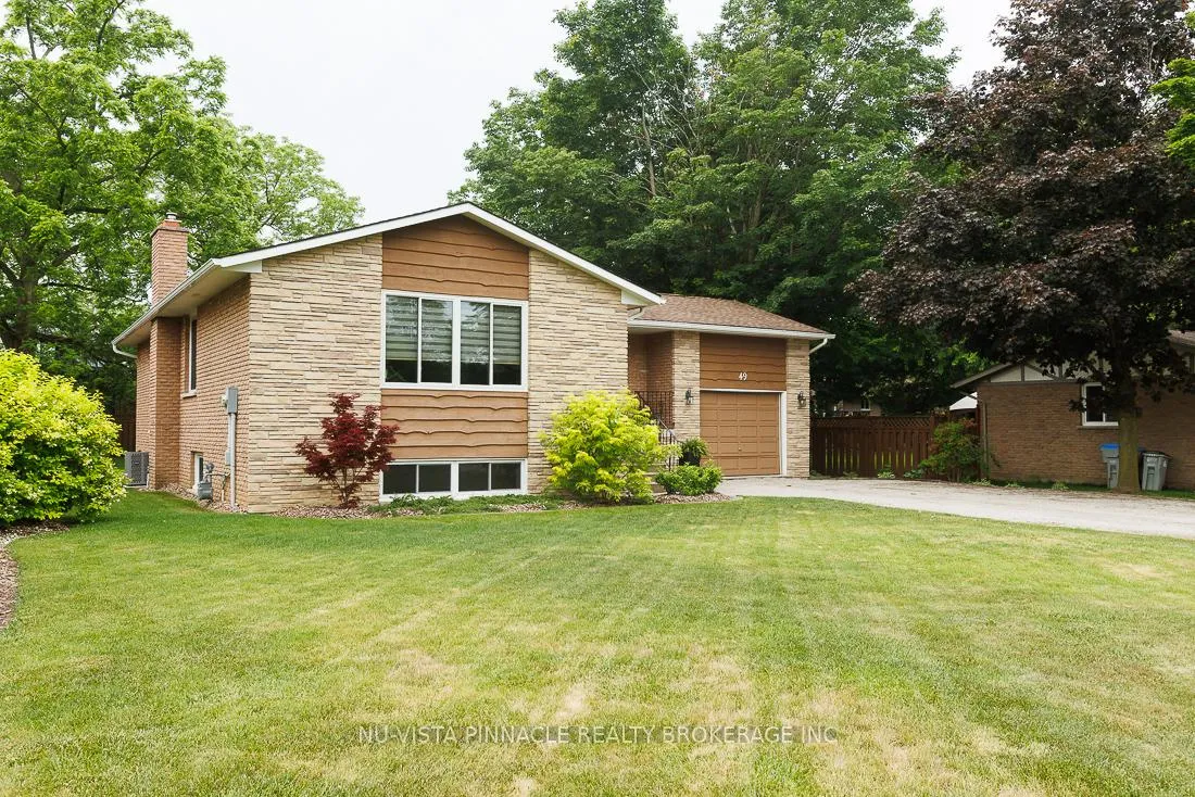 Photo 2 of 49 Main Street S, Bluewater, Bayfield — HOMEH