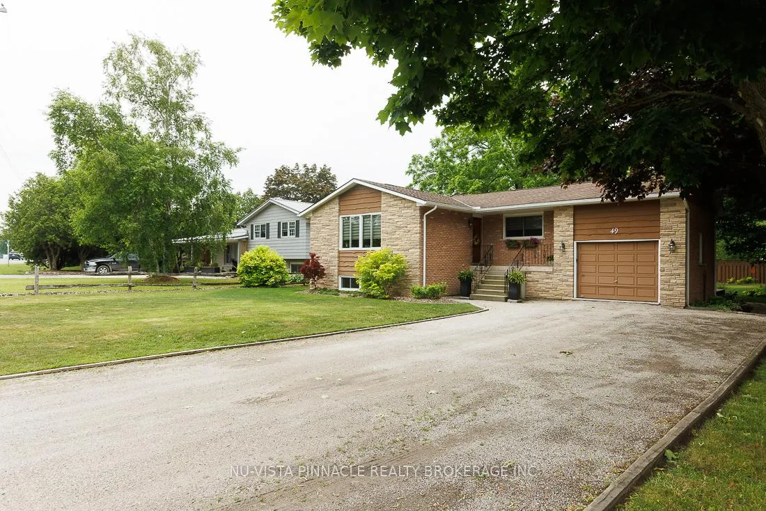 Photo 3 of 49 Main Street S, Bluewater, Bayfield — HOMEH