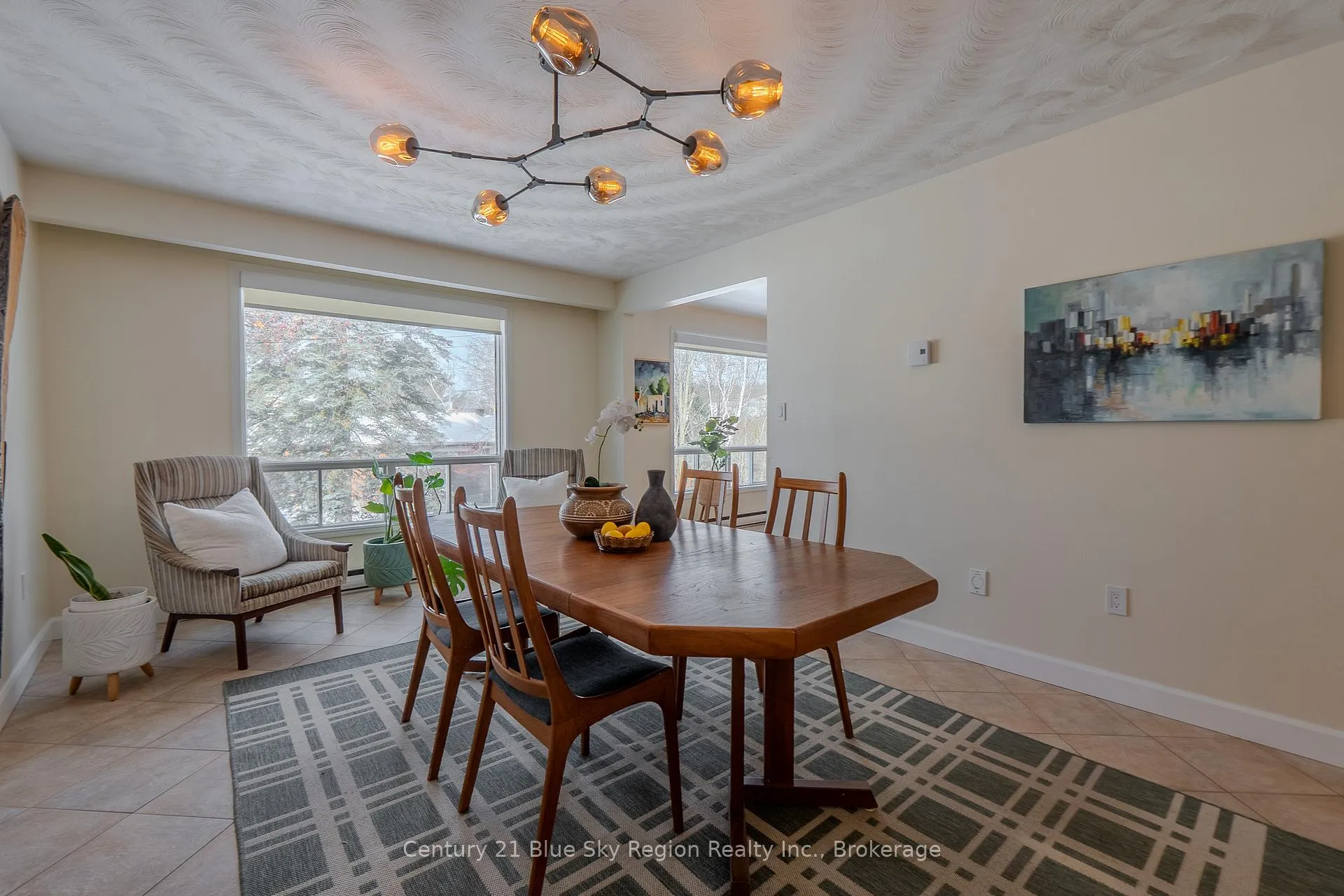 Photo 5 of 90 Shallot Crescent, North Bay, Birchaven — HOMEH