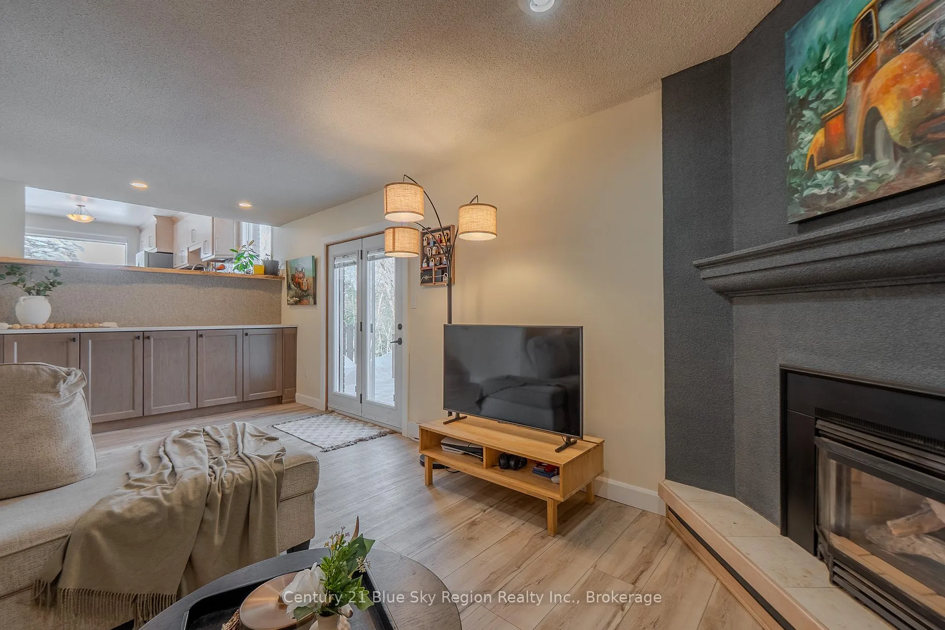 Photo 28 of 90 Shallot Crescent, North Bay, Birchaven — HOMEH