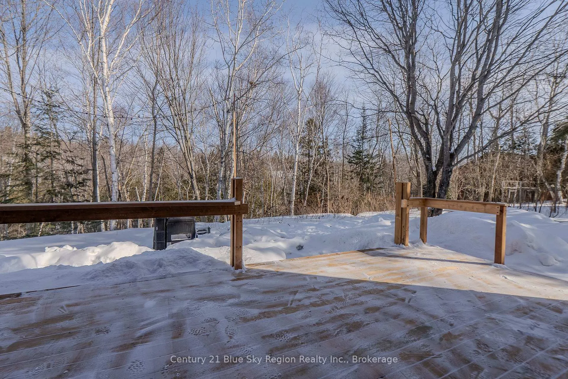 Photo 42 of 90 Shallot Crescent, North Bay, Birchaven — HOMEH