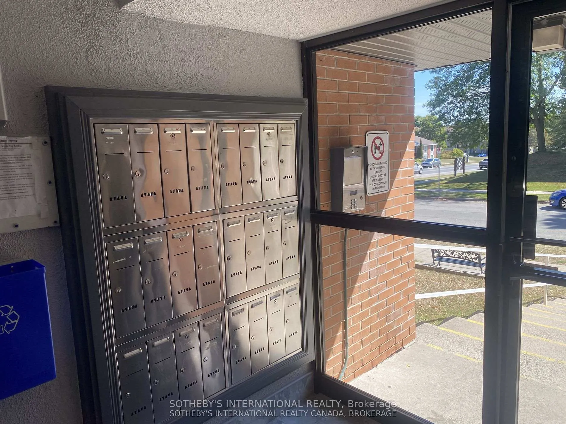 Photo of Unit 308, 810 Kyle Crt