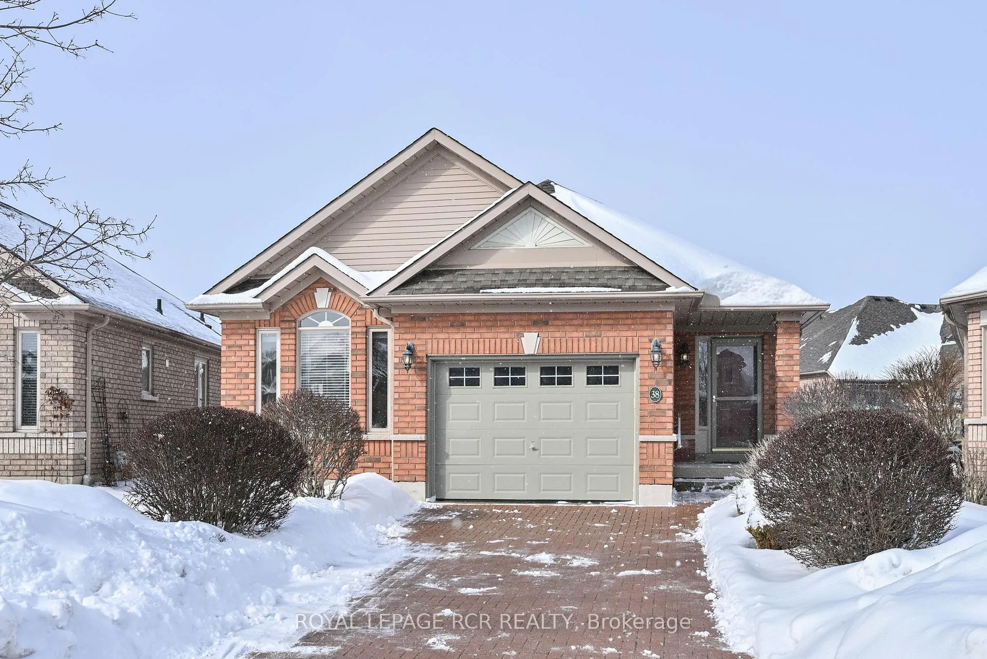 Front of 38 Bella Vista Trail
