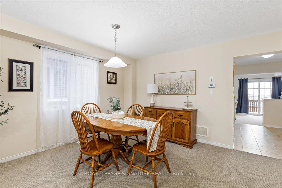 Photo 4 of 1110 Schooling Drive, Oshawa, Taunton — HOMEH