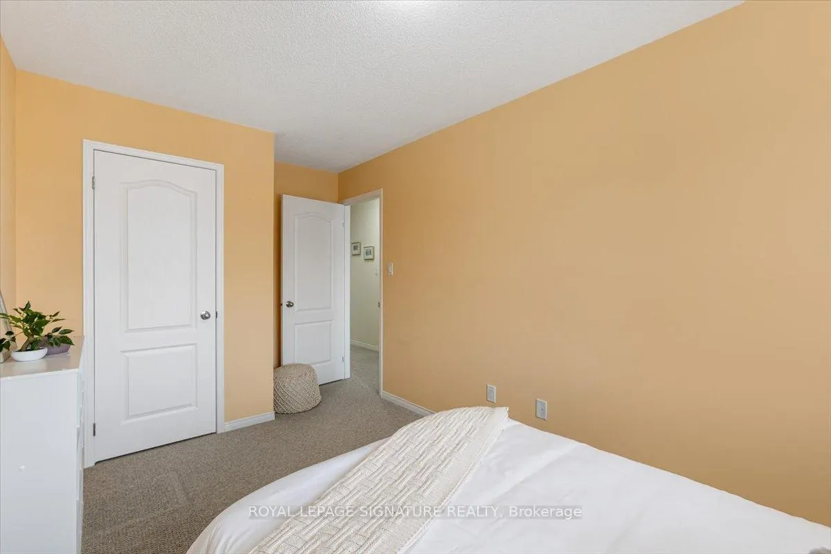 Photo 30 of 1110 Schooling Drive, Oshawa, Taunton — HOMEH