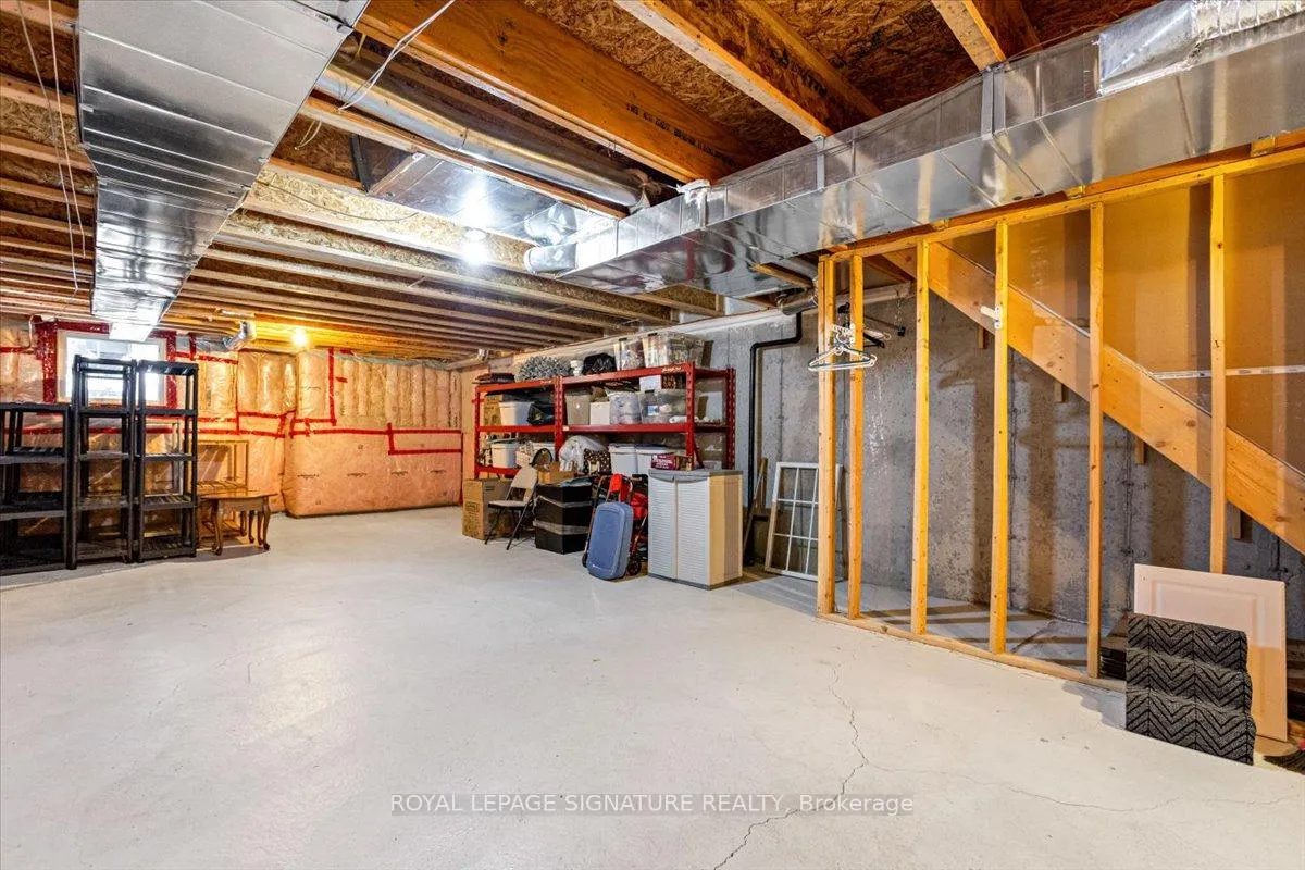 Photo 32 of 1110 Schooling Drive, Oshawa, Taunton — HOMEH