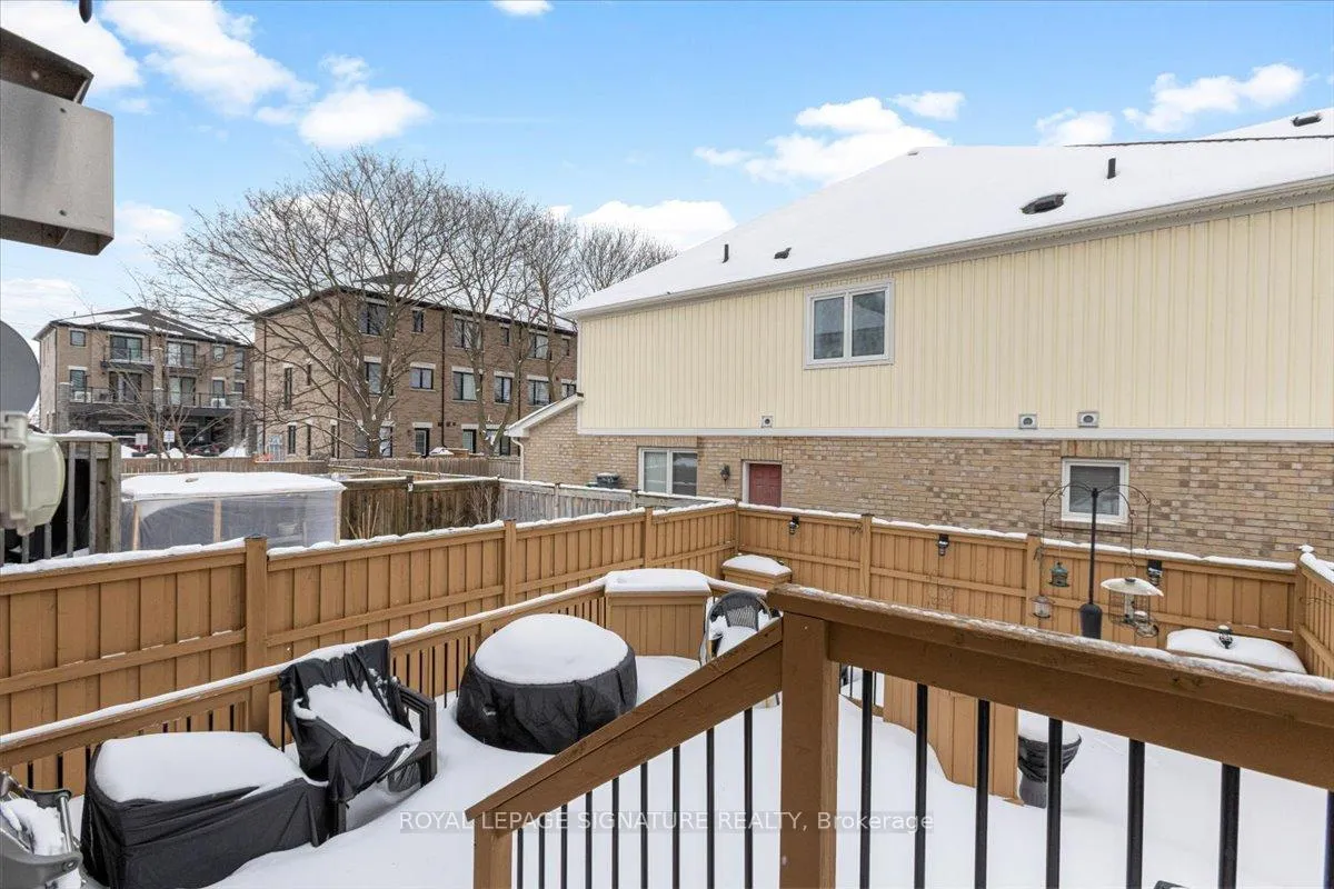 Photo 34 of 1110 Schooling Drive, Oshawa, Taunton — HOMEH