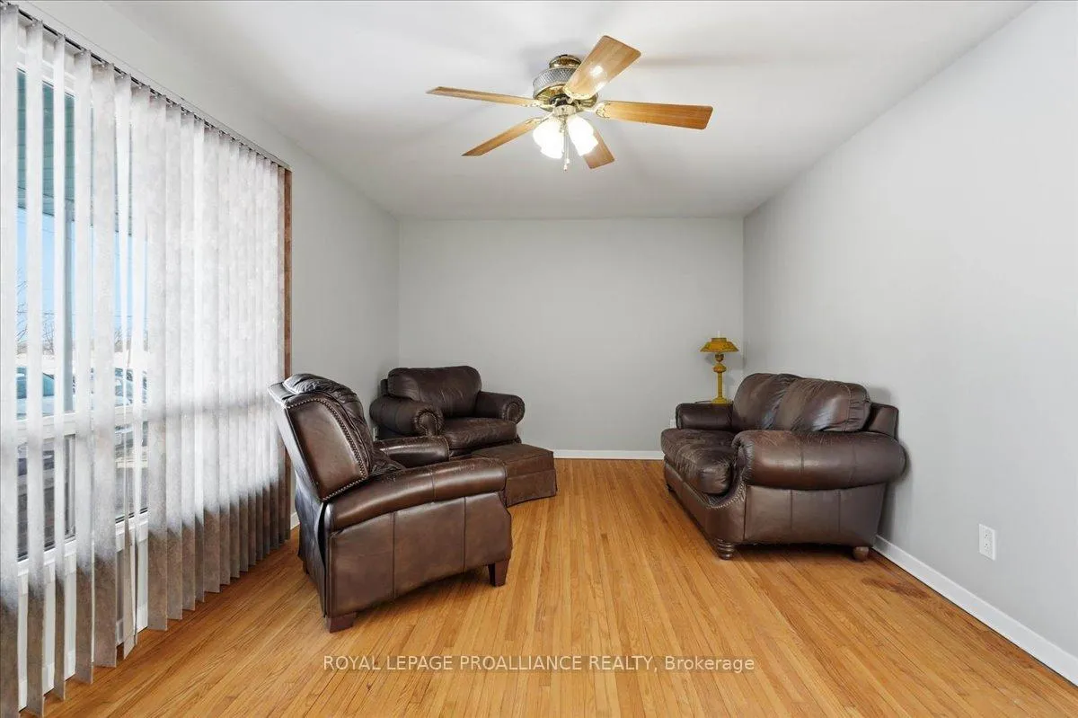 Photo 5 of 127 Aikins Road, Quinte West, Sidney Ward — HOMEH