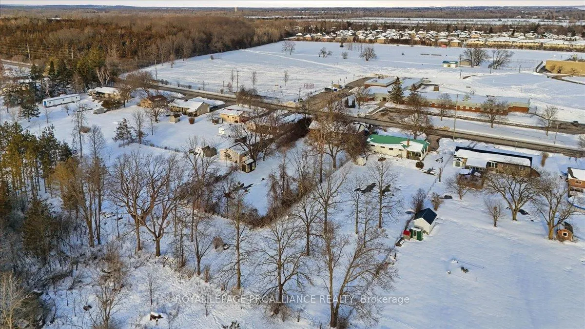 Photo 29 of 127 Aikins Road, Quinte West, Sidney Ward — HOMEH
