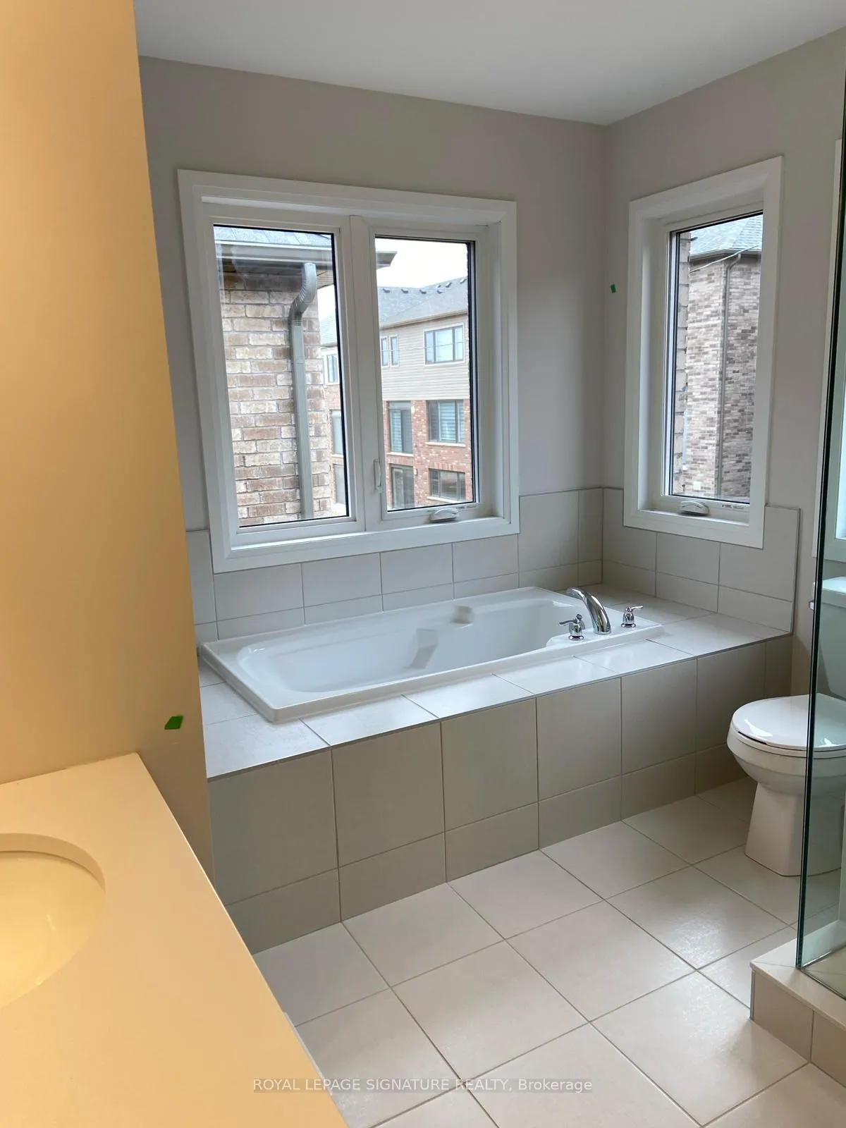 Photo 14 of 18 Thomas Gemmell Road E, North Dumfries — HOMEH