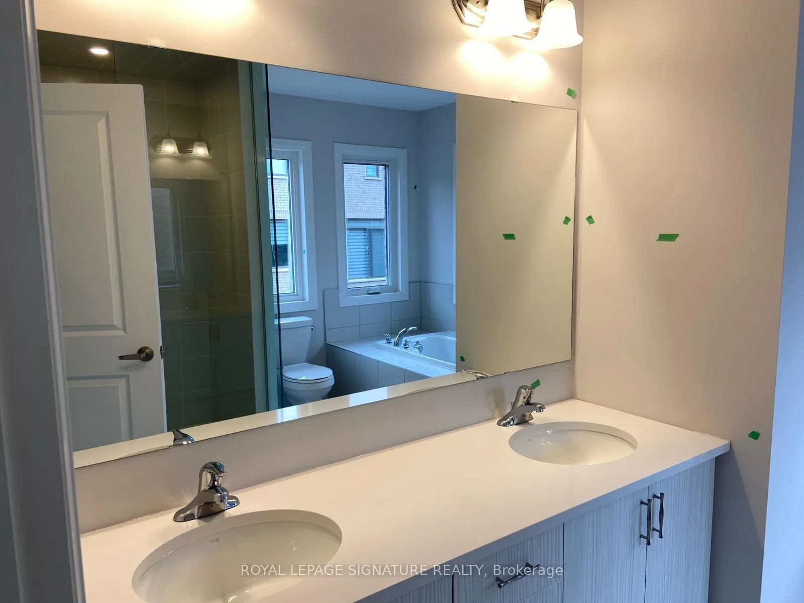 Photo 15 of 18 Thomas Gemmell Road E, North Dumfries — HOMEH
