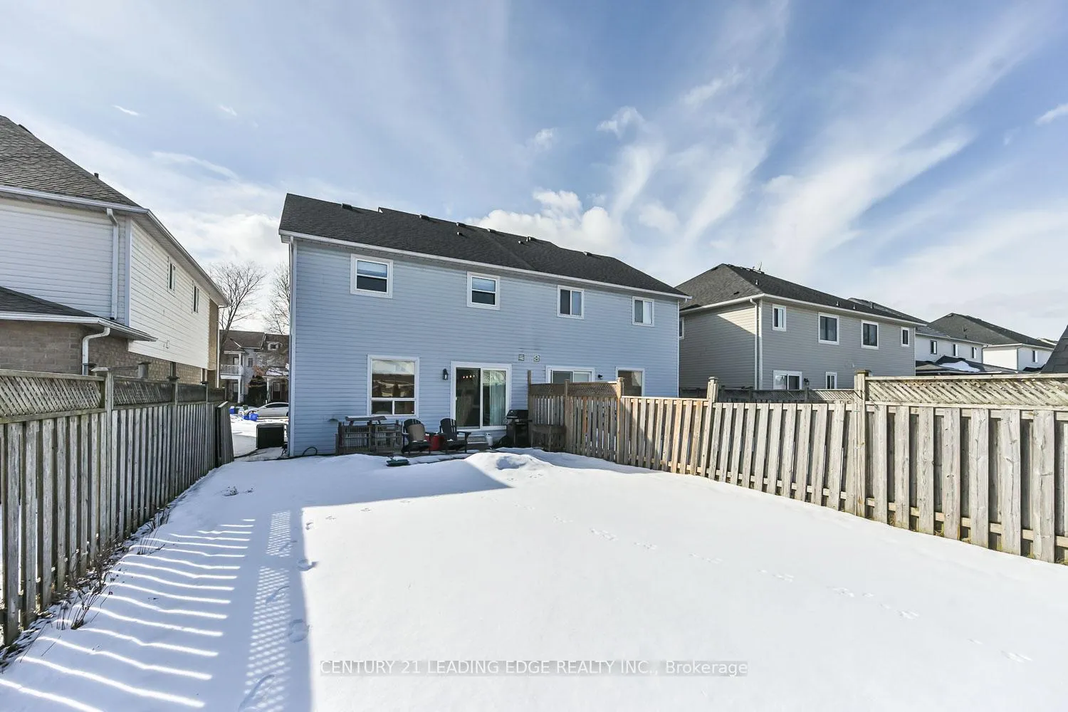 Photo 33 of 76 Regatta Crescent, Whitby, Port Whitby — HOMEH