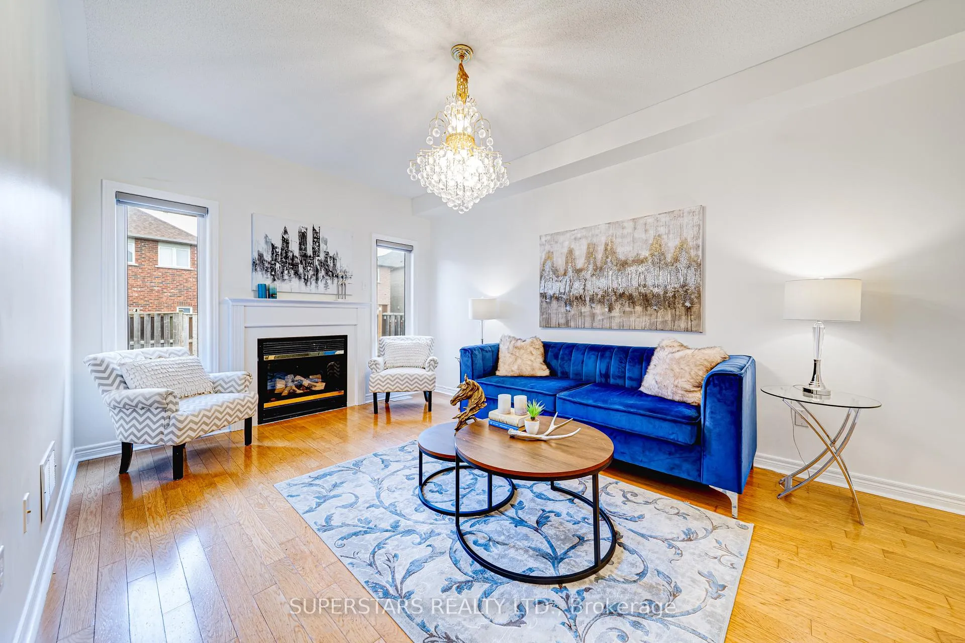 Photo 3 of 36 Jenmat Drive, Markham, Greensborough — HOMEH