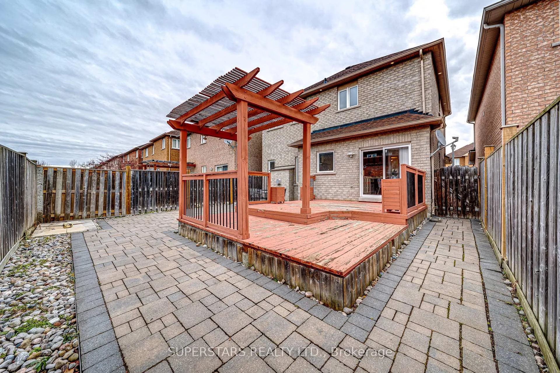 Photo 26 of 36 Jenmat Drive, Markham, Greensborough — HOMEH