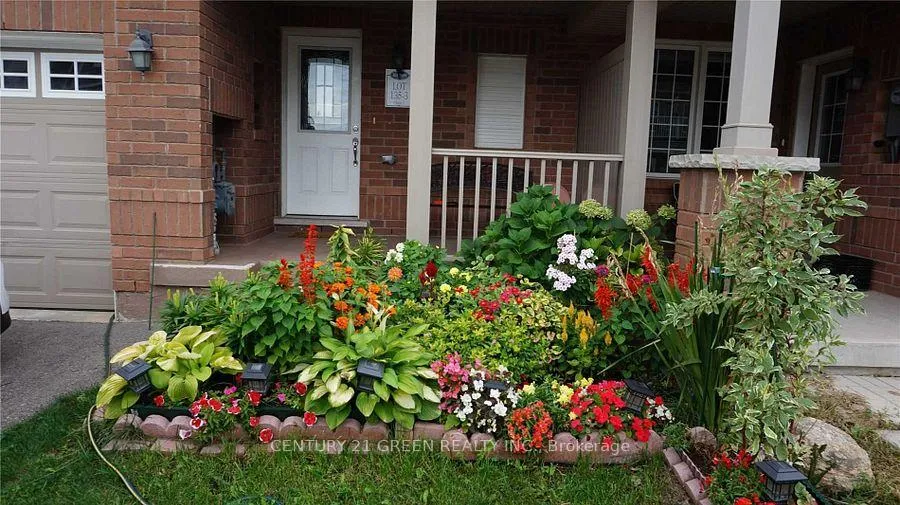 Photo 2 of 273 Mortimer Crescent, Milton, Harrison — HOMEH