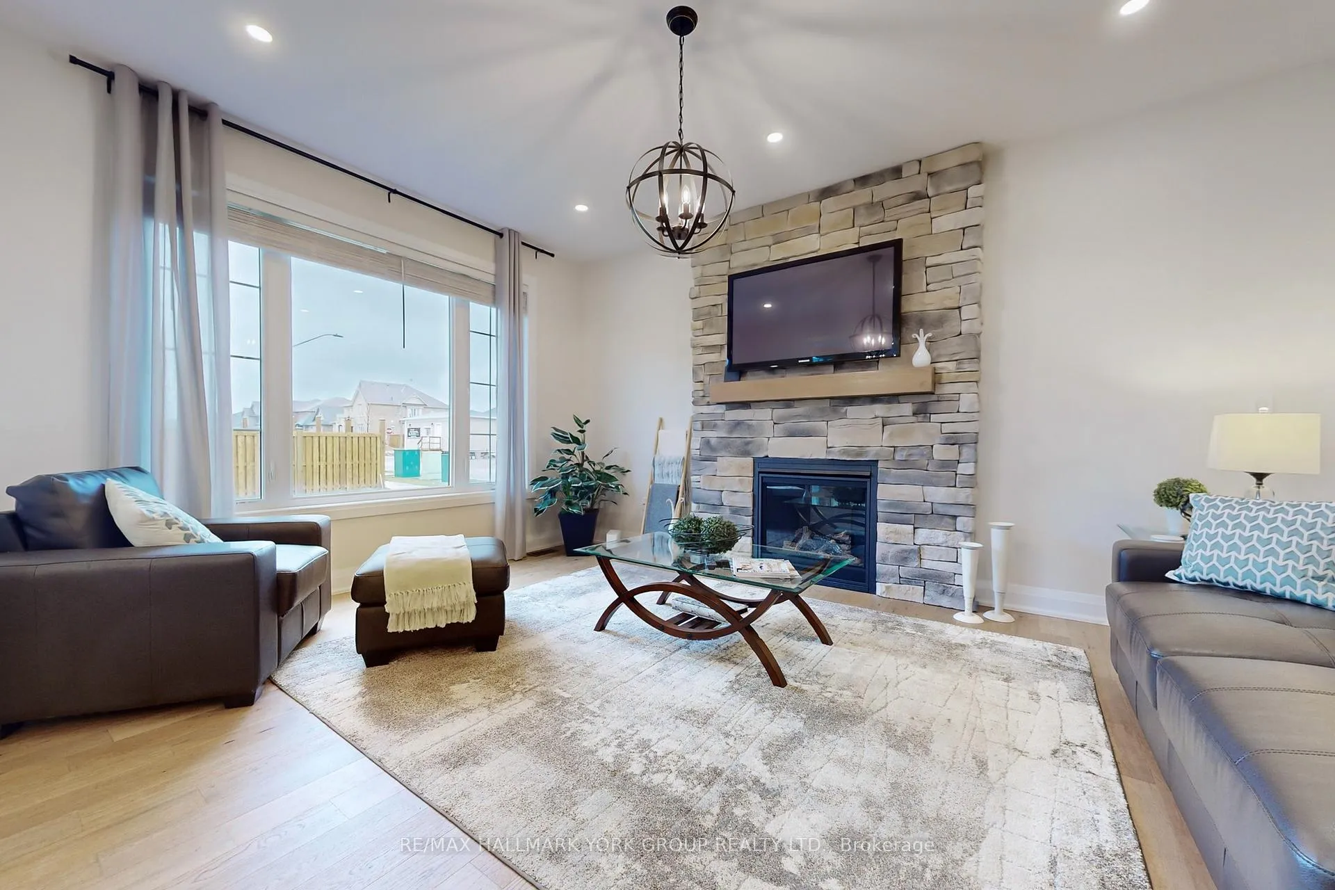Photo 13 of 3001 Sierra Drive, Orillia — HOMEH