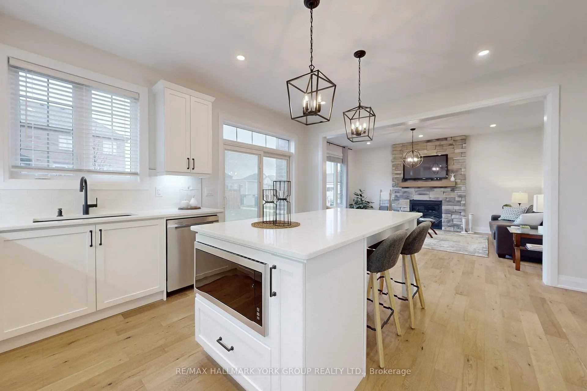 Photo 17 of 3001 Sierra Drive, Orillia — HOMEH