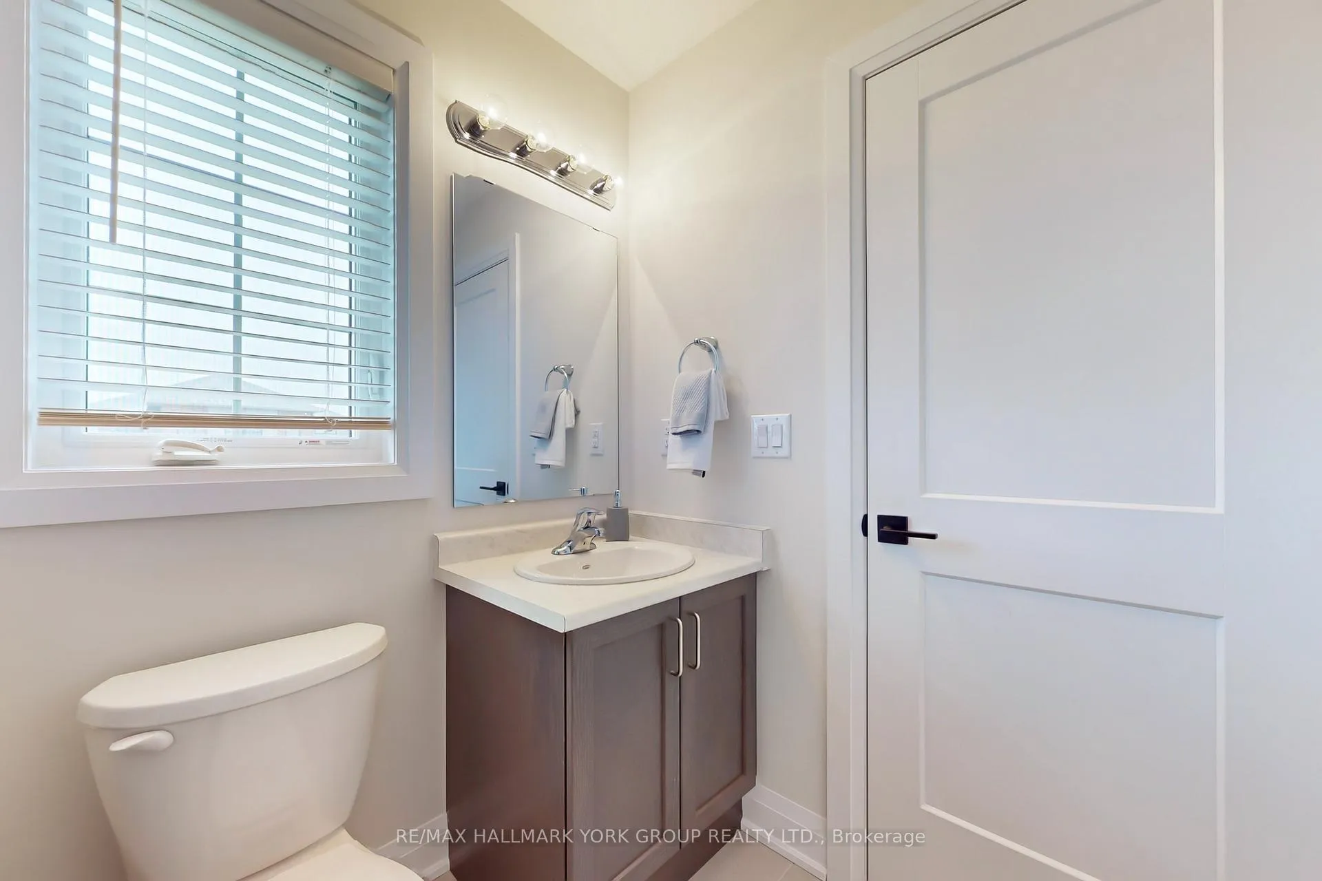 Photo 24 of 3001 Sierra Drive, Orillia — HOMEH