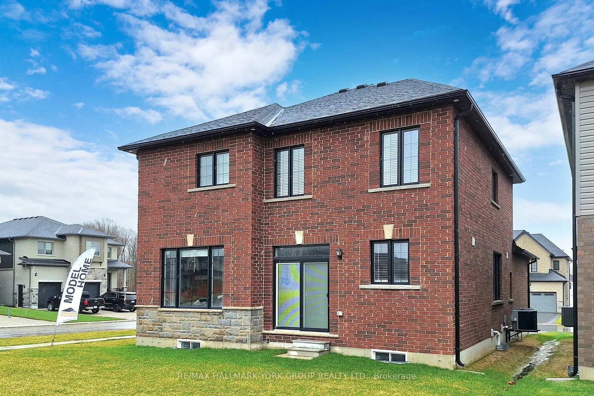 Photo 46 of 3001 Sierra Drive, Orillia — HOMEH