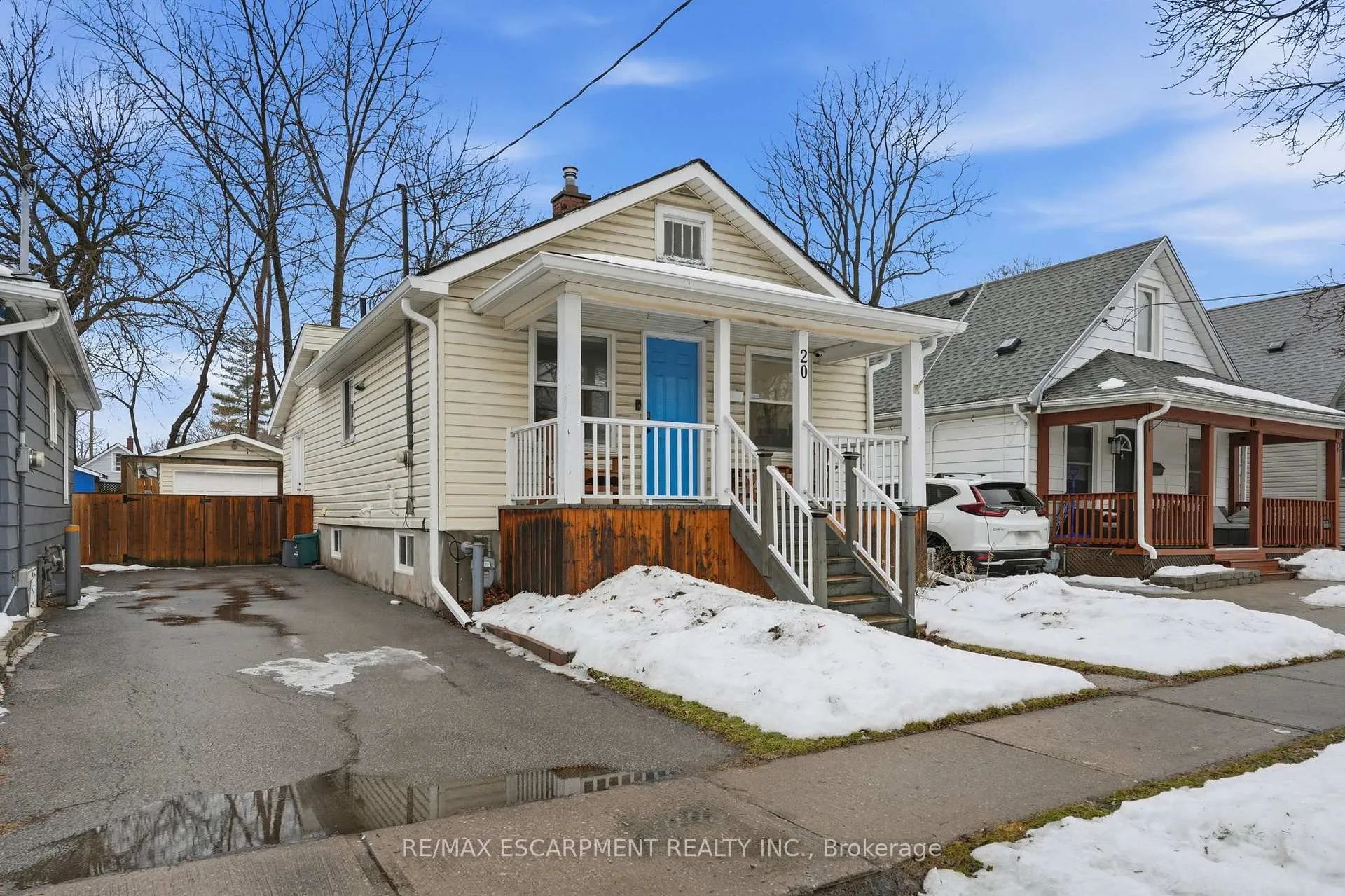 Photo 1 of 20 Trapnell Street, St. Catharines, E. Chester — HOMEH