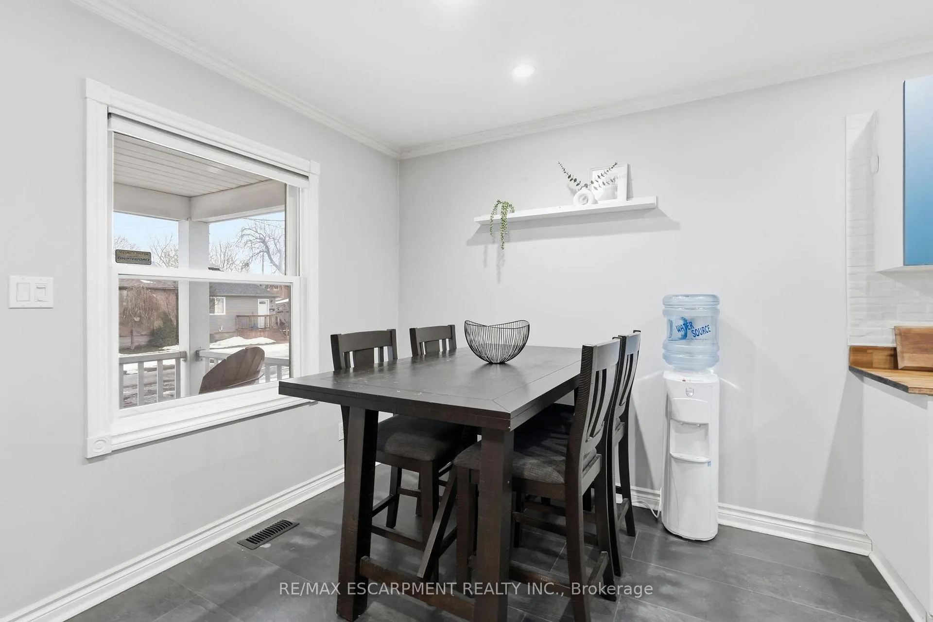 Photo 5 of 20 Trapnell Street, St. Catharines, E. Chester — HOMEH