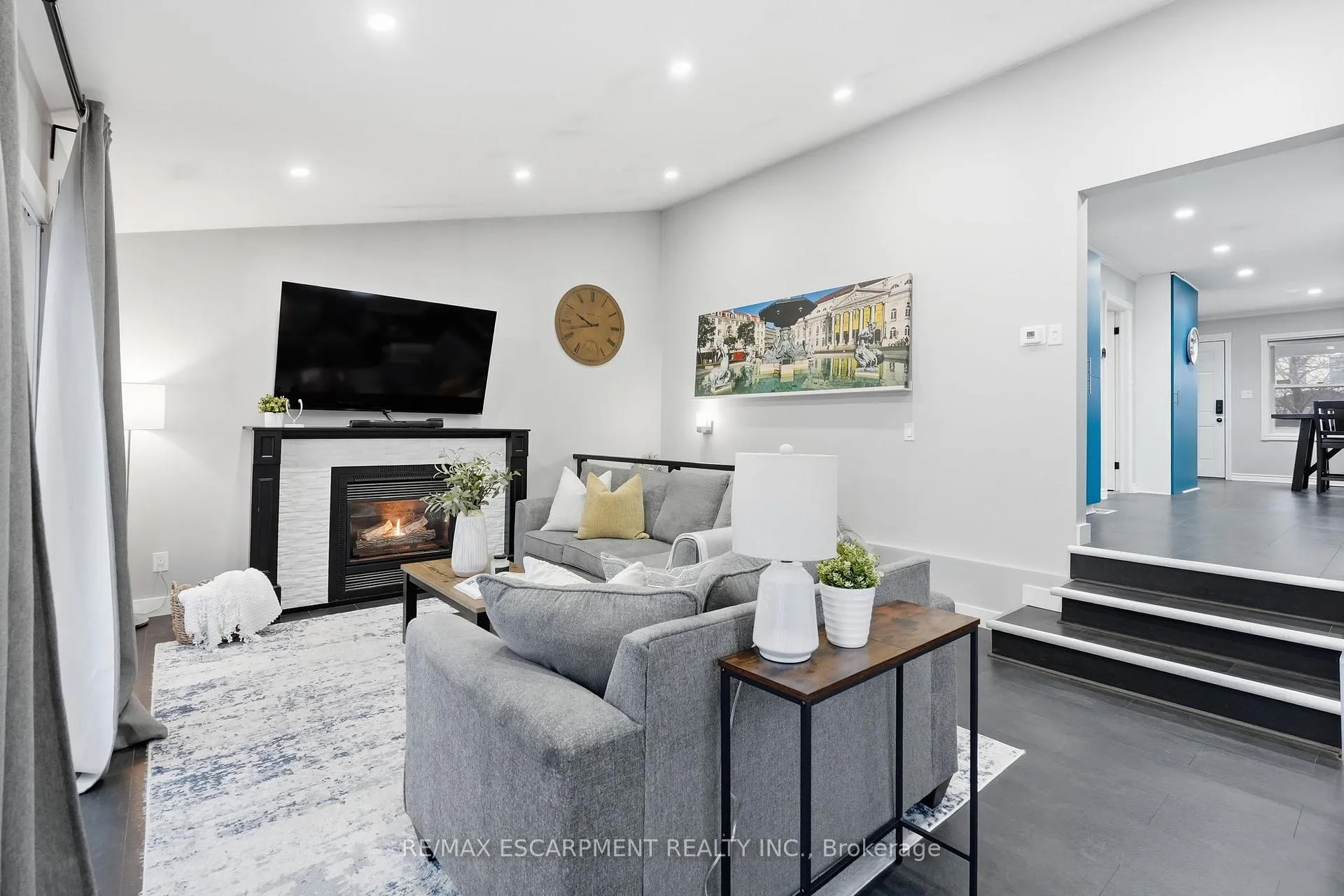 Photo 12 of 20 Trapnell Street, St. Catharines, E. Chester — HOMEH