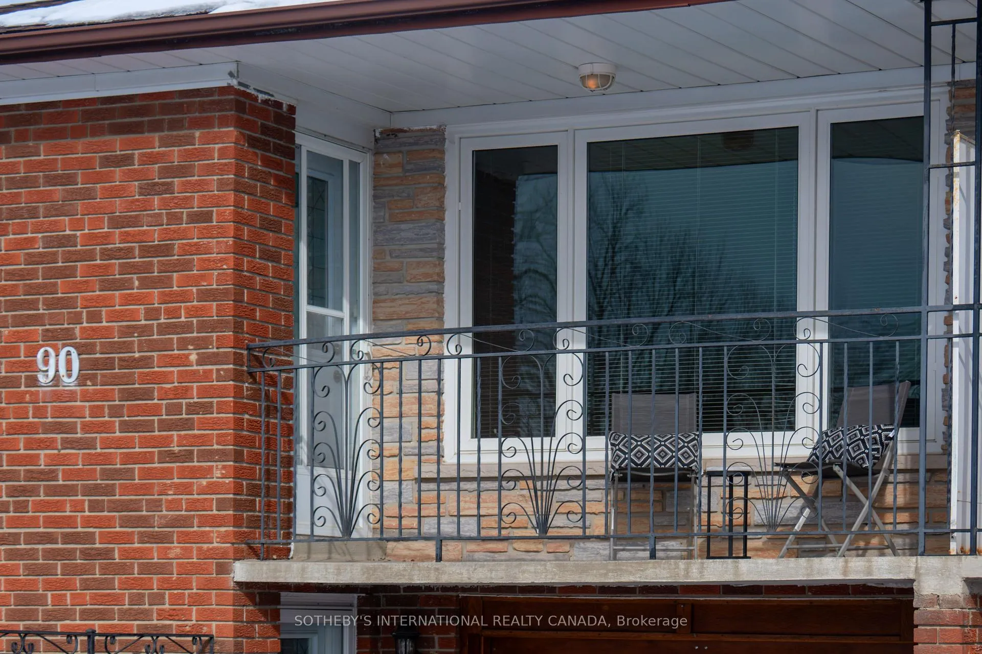Photo 5 of 90 Andrew Park, Vaughan, West Woodbridge — HOMEH