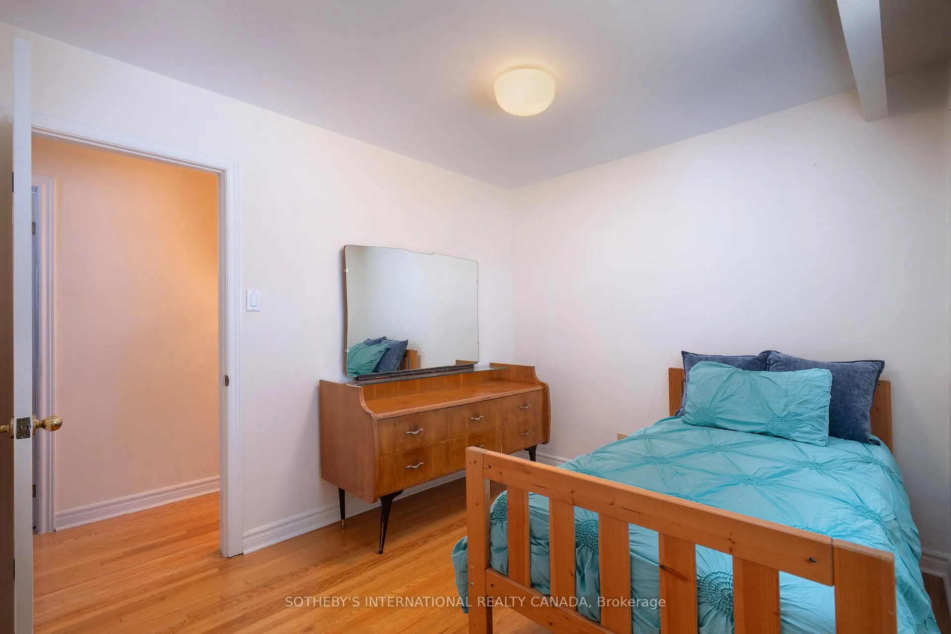 Photo 13 of 90 Andrew Park, Vaughan, West Woodbridge — HOMEH