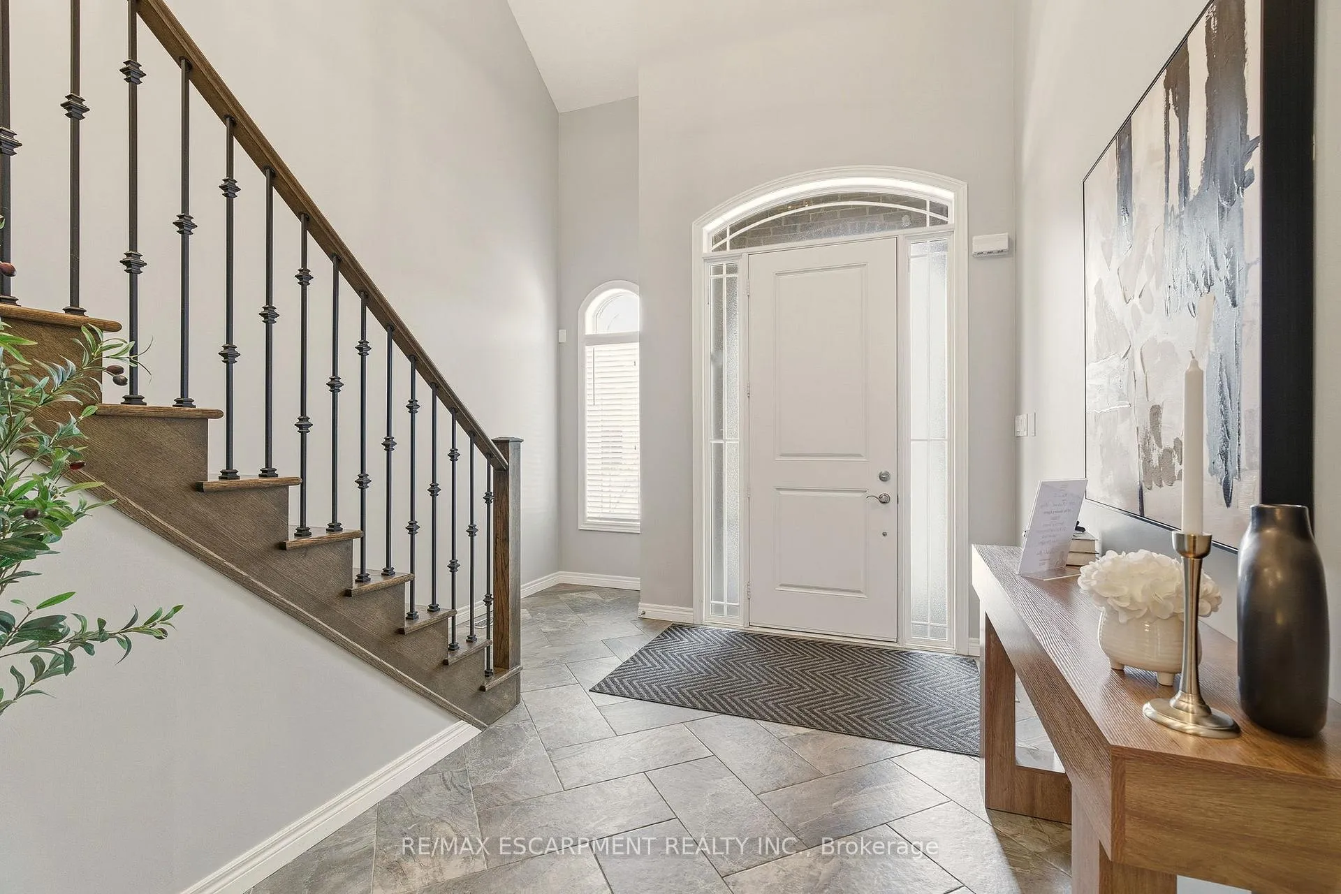Photo 3 of 345 Festival Way, Hamilton, Binbrook — HOMEH