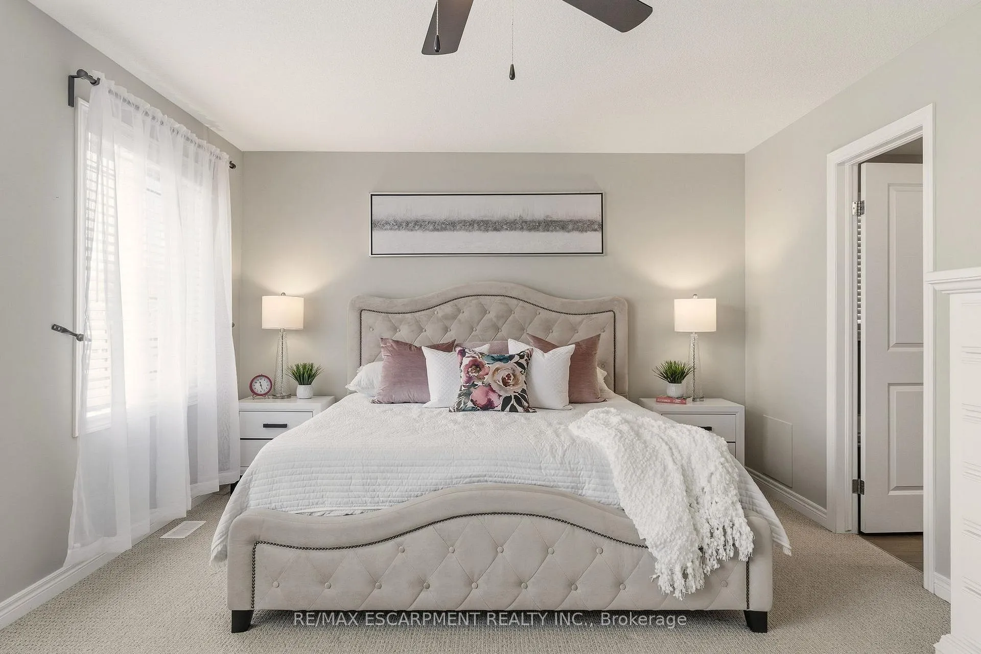 Photo 21 of 345 Festival Way, Hamilton, Binbrook — HOMEH