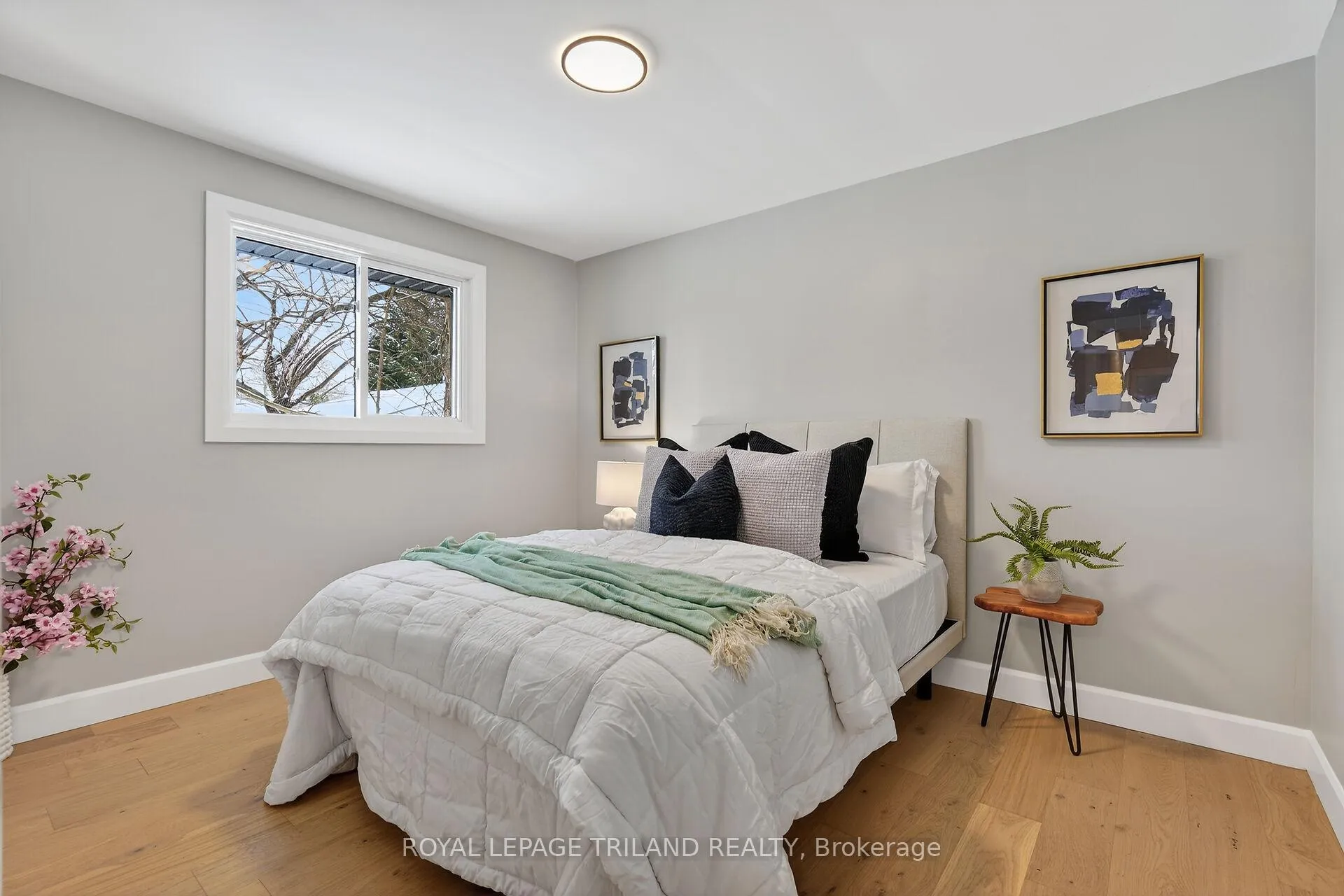 Photo 9 of 78 Mark Street, London, East D — HOMEH