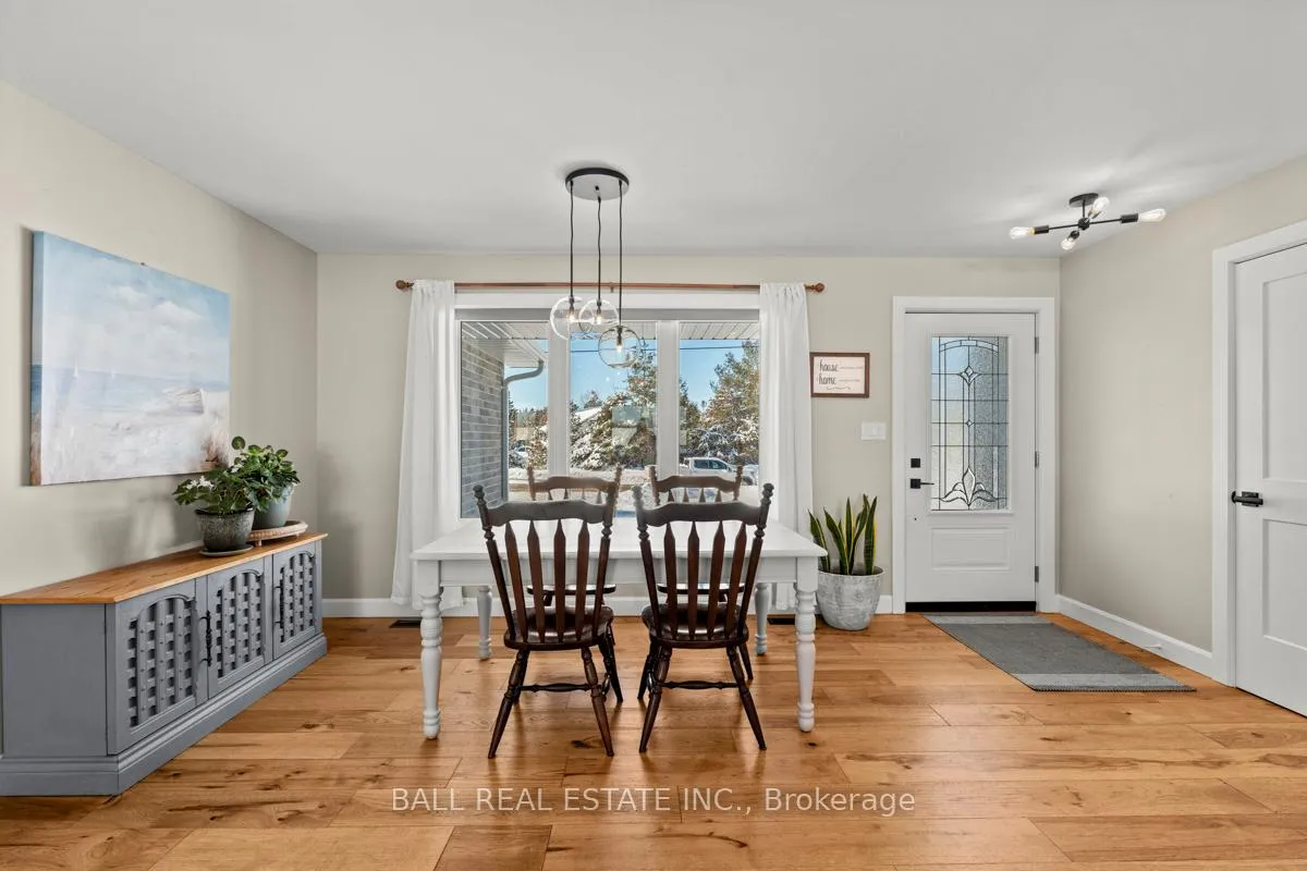 Photo 9 of 1749 Morris Avenue, Selwyn — HOMEH