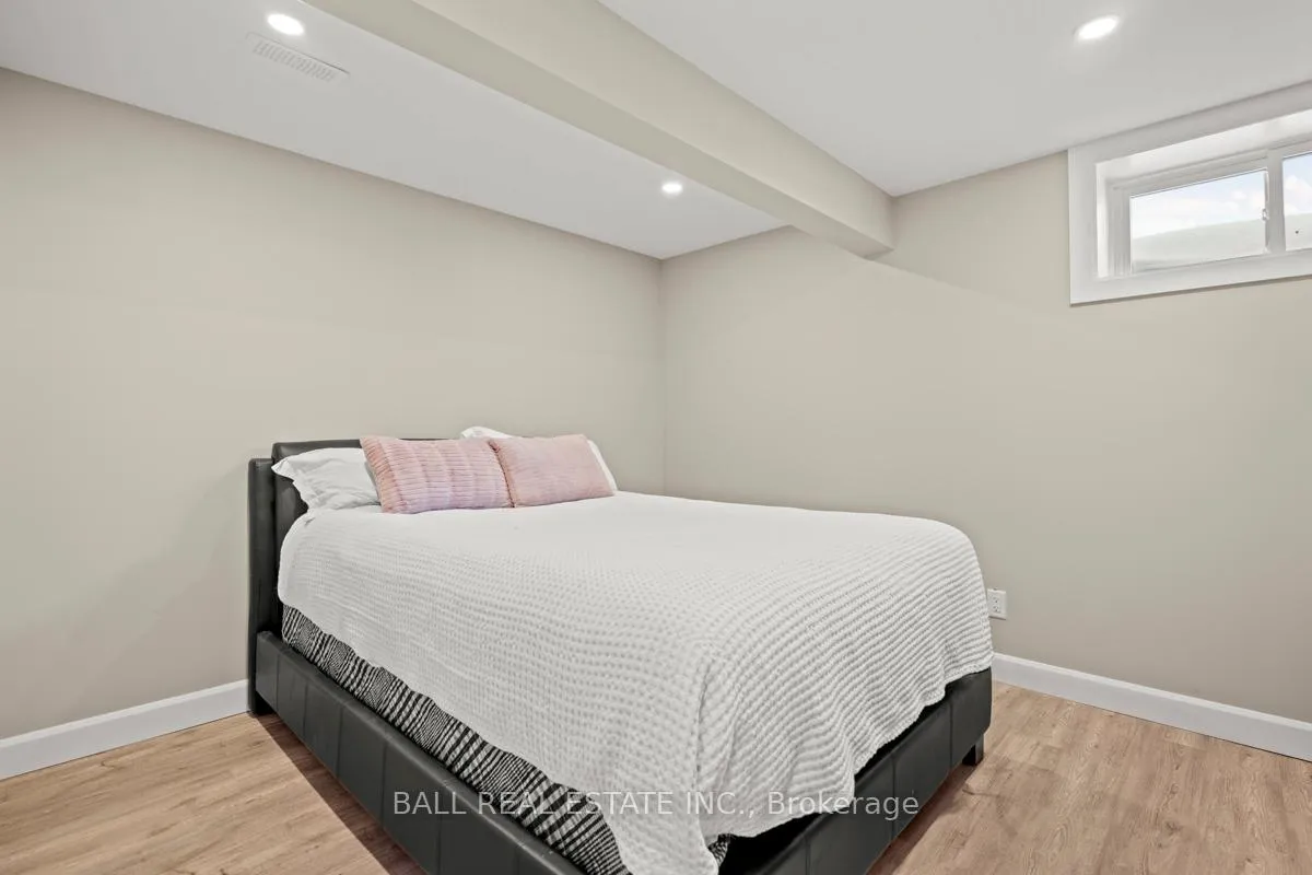 Photo 42 of 1749 Morris Avenue, Selwyn — HOMEH