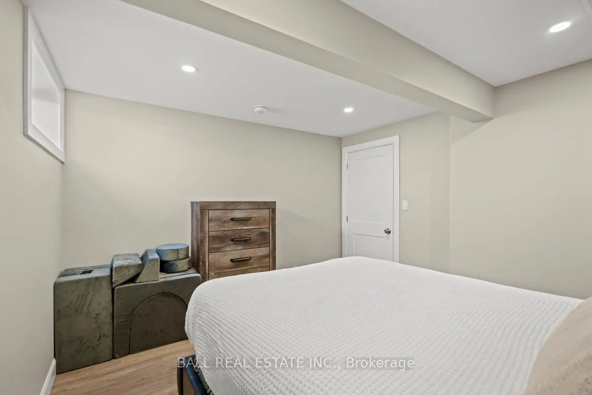 Photo 43 of 1749 Morris Avenue, Selwyn — HOMEH