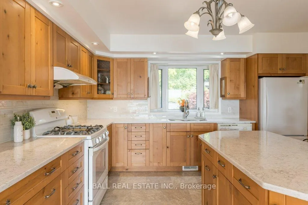 Photo 13 of 919 Skyline Road, Selwyn — HOMEH