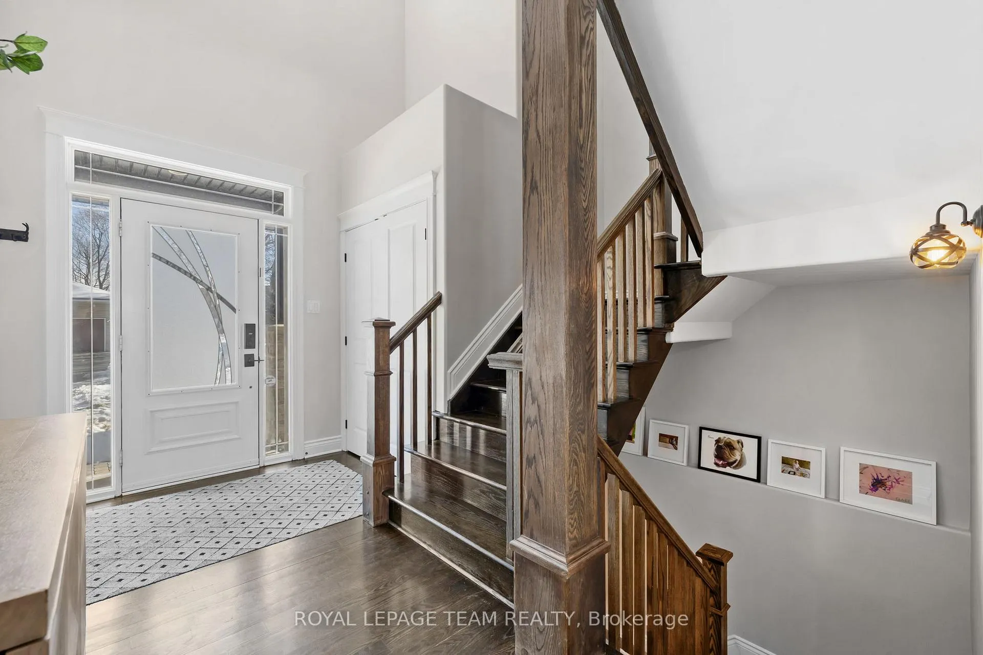 Photo 3 of 112 Cole Porter Street, Ottawa, Woodroffe — HOMEH