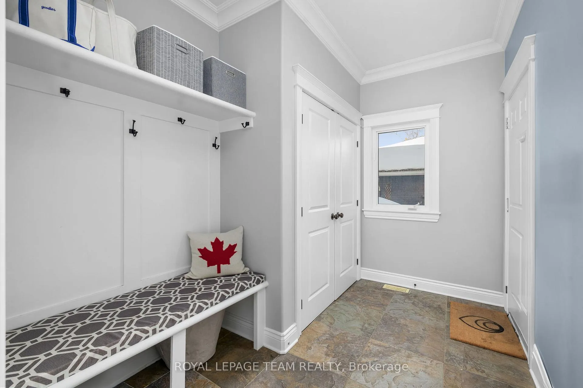 Photo 7 of 112 Cole Porter Street, Ottawa, Woodroffe — HOMEH