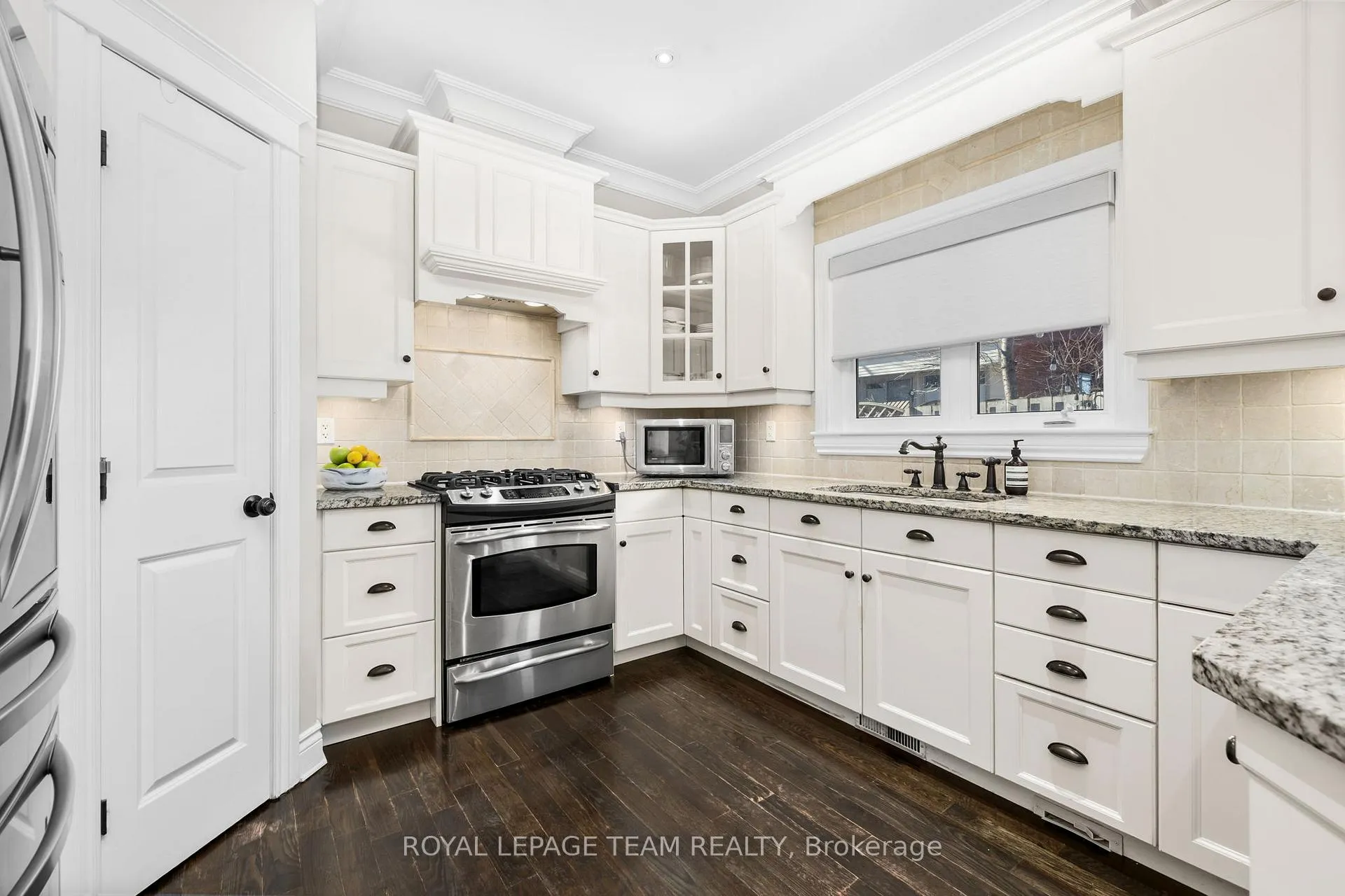Photo 17 of 112 Cole Porter Street, Ottawa, Woodroffe — HOMEH