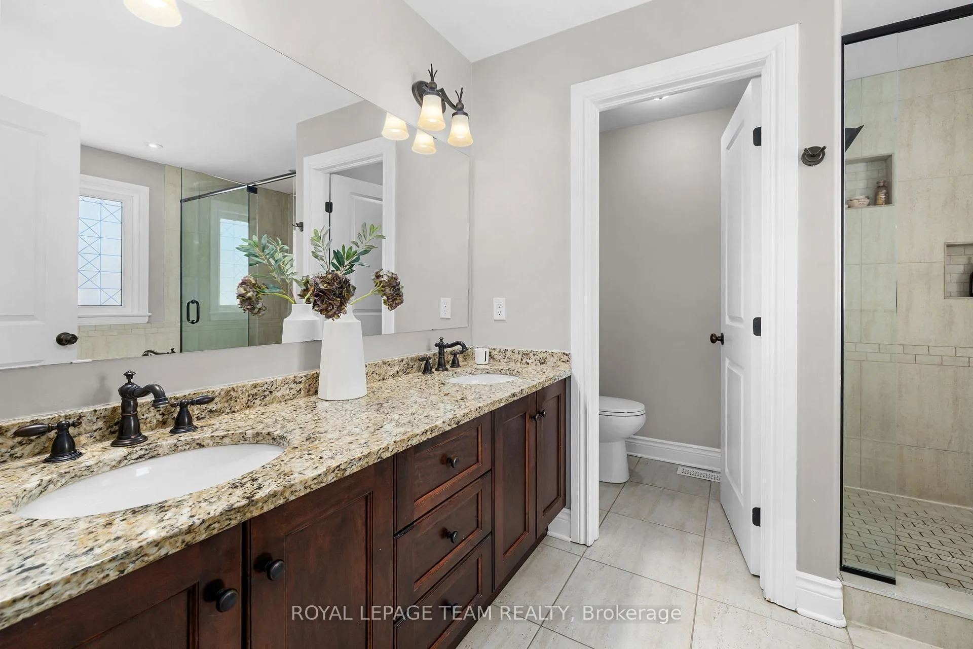 Photo 24 of 112 Cole Porter Street, Ottawa, Woodroffe — HOMEH