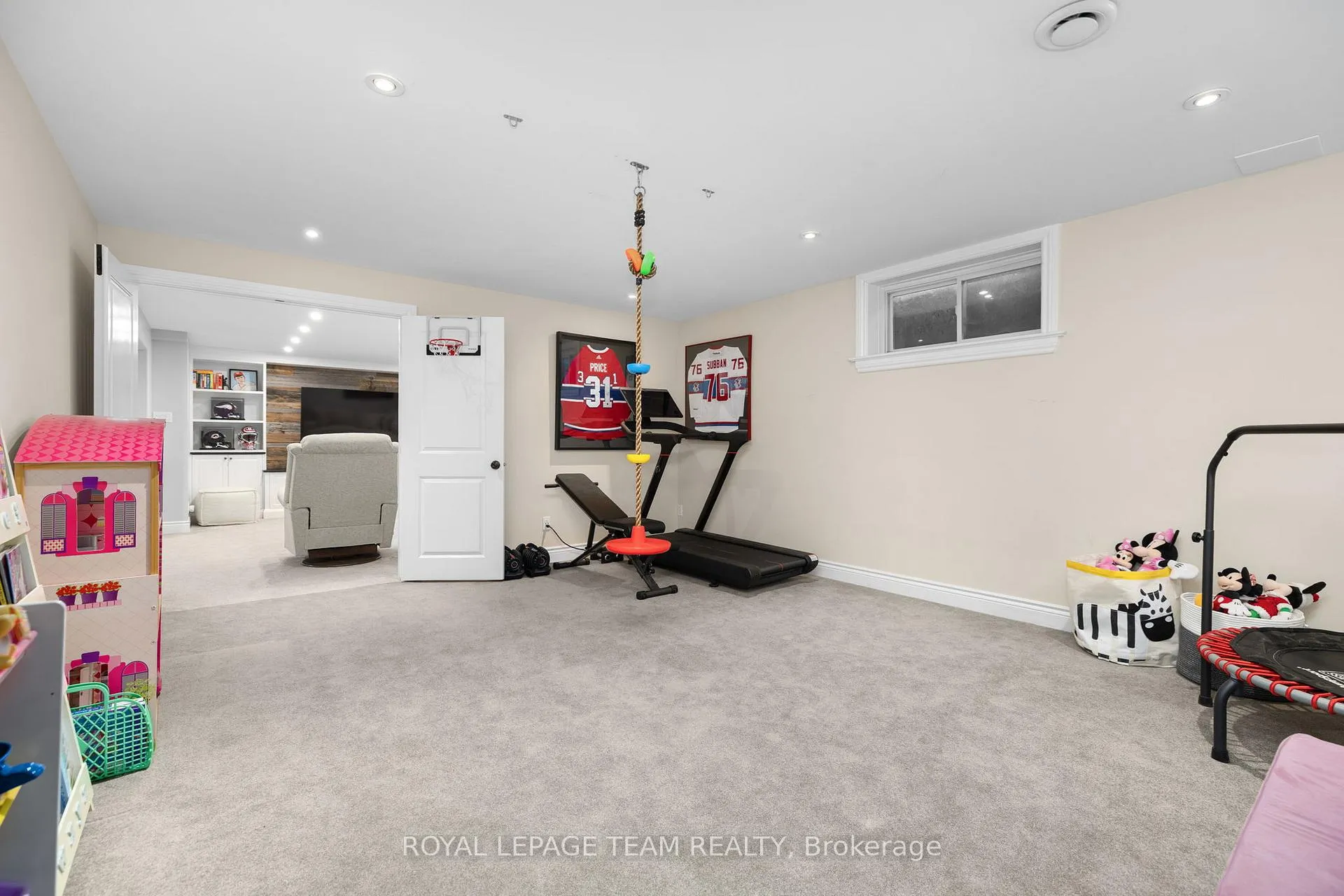 Photo 33 of 112 Cole Porter Street, Ottawa, Woodroffe — HOMEH