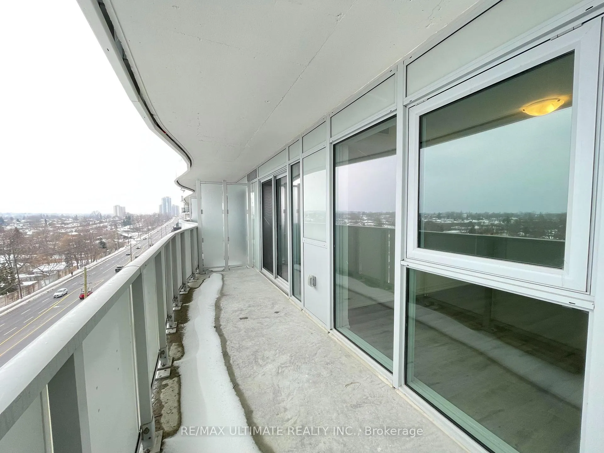 Photo 14 of Unit 606, 1010 Sandy Beach Road, Pickering, Bay Ridges — HOMEH