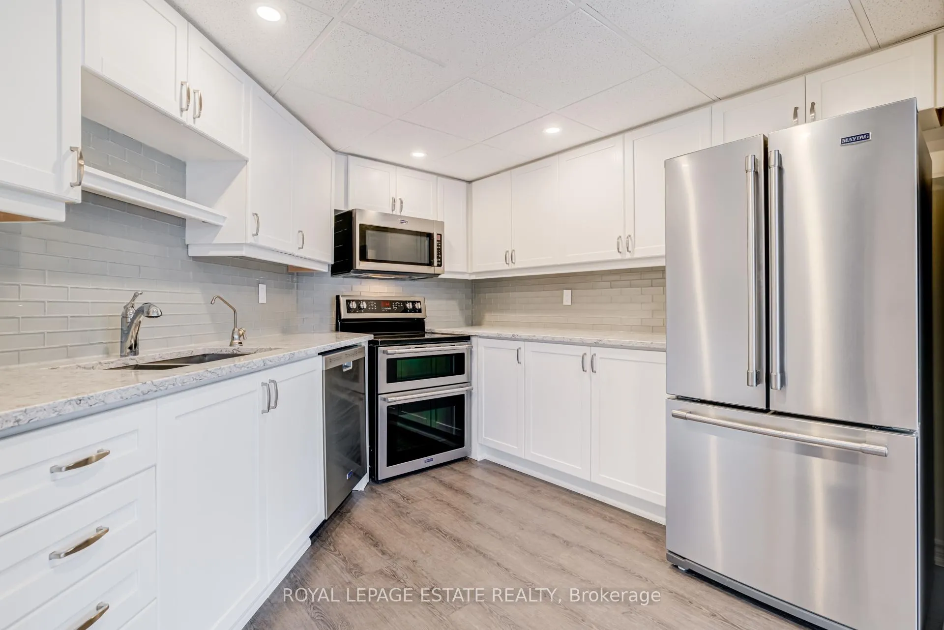 Photo 8 of Unit 204, 26 Hall Road, Halton Hills, Georgetown — HOMEH