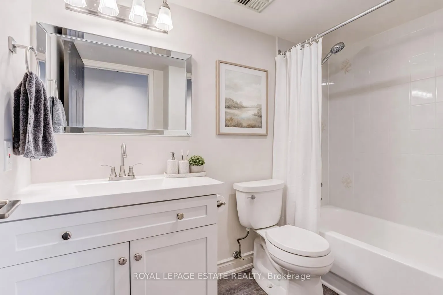 Photo 20 of Unit 204, 26 Hall Road, Halton Hills, Georgetown — HOMEH