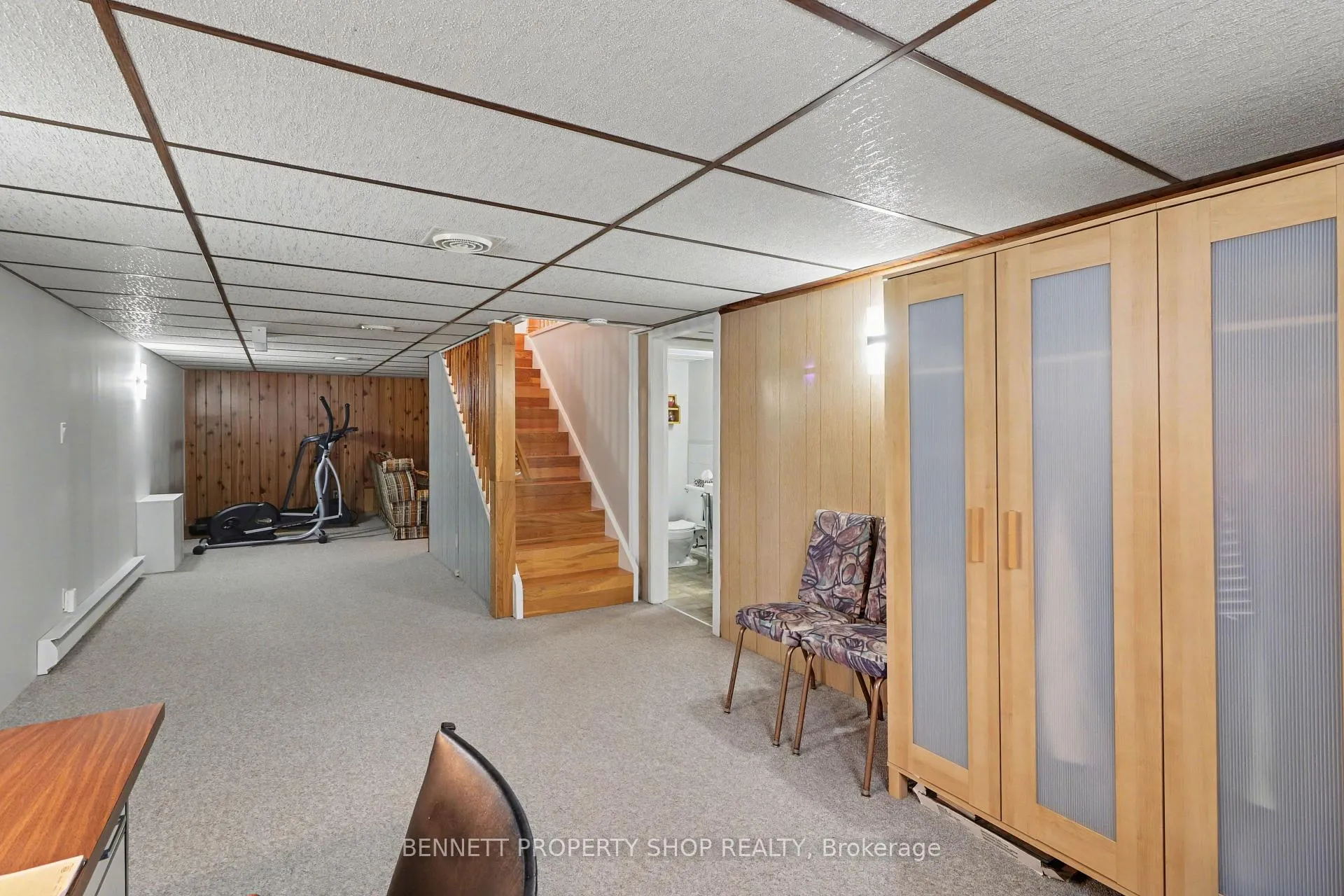 Photo 16 of 1503 Blackheath Street, Ottawa, Bilberry Creek/Queenswood Heights — HOMEH