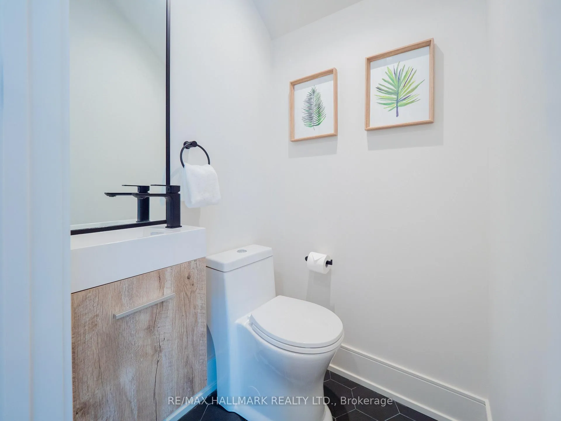 Photo 17 of 24 Harriet Street, Toronto, South Riverdale — HOMEH