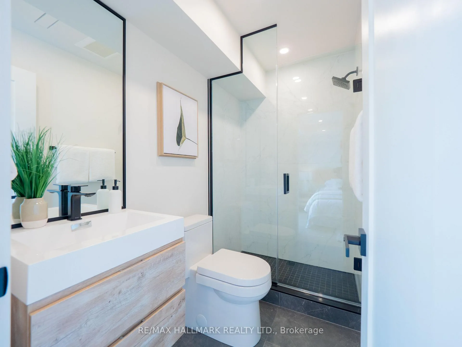 Photo 21 of 24 Harriet Street, Toronto, South Riverdale — HOMEH