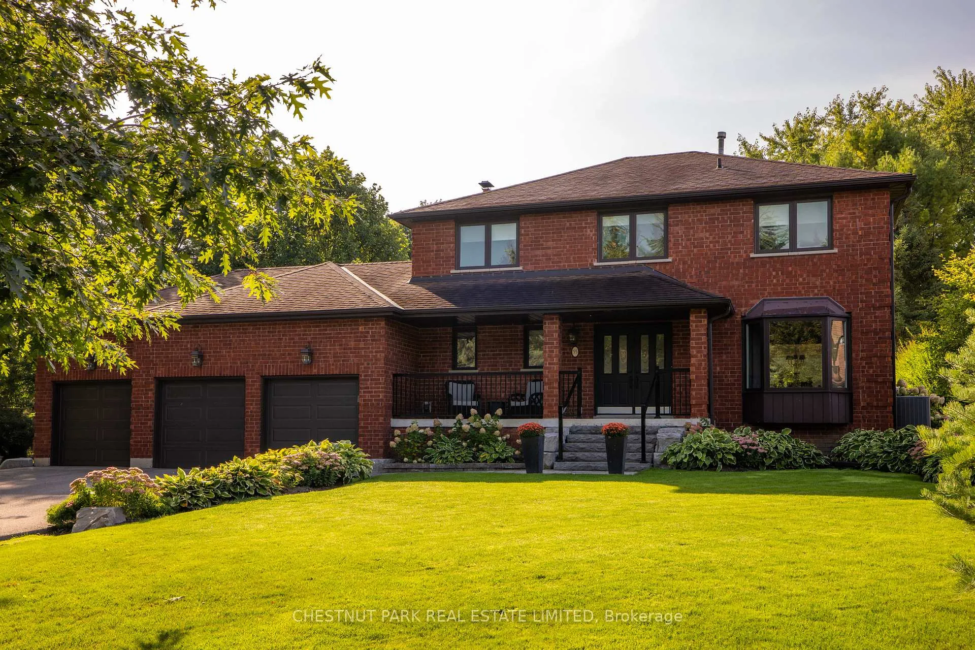 Photo 1 of 55 Parnham Crescent, East Gwillimbury, Sharon — HOMEH