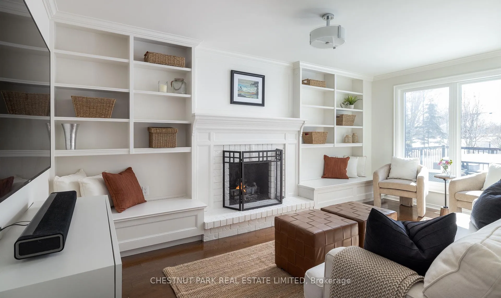 Photo 5 of 55 Parnham Crescent, East Gwillimbury, Sharon — HOMEH