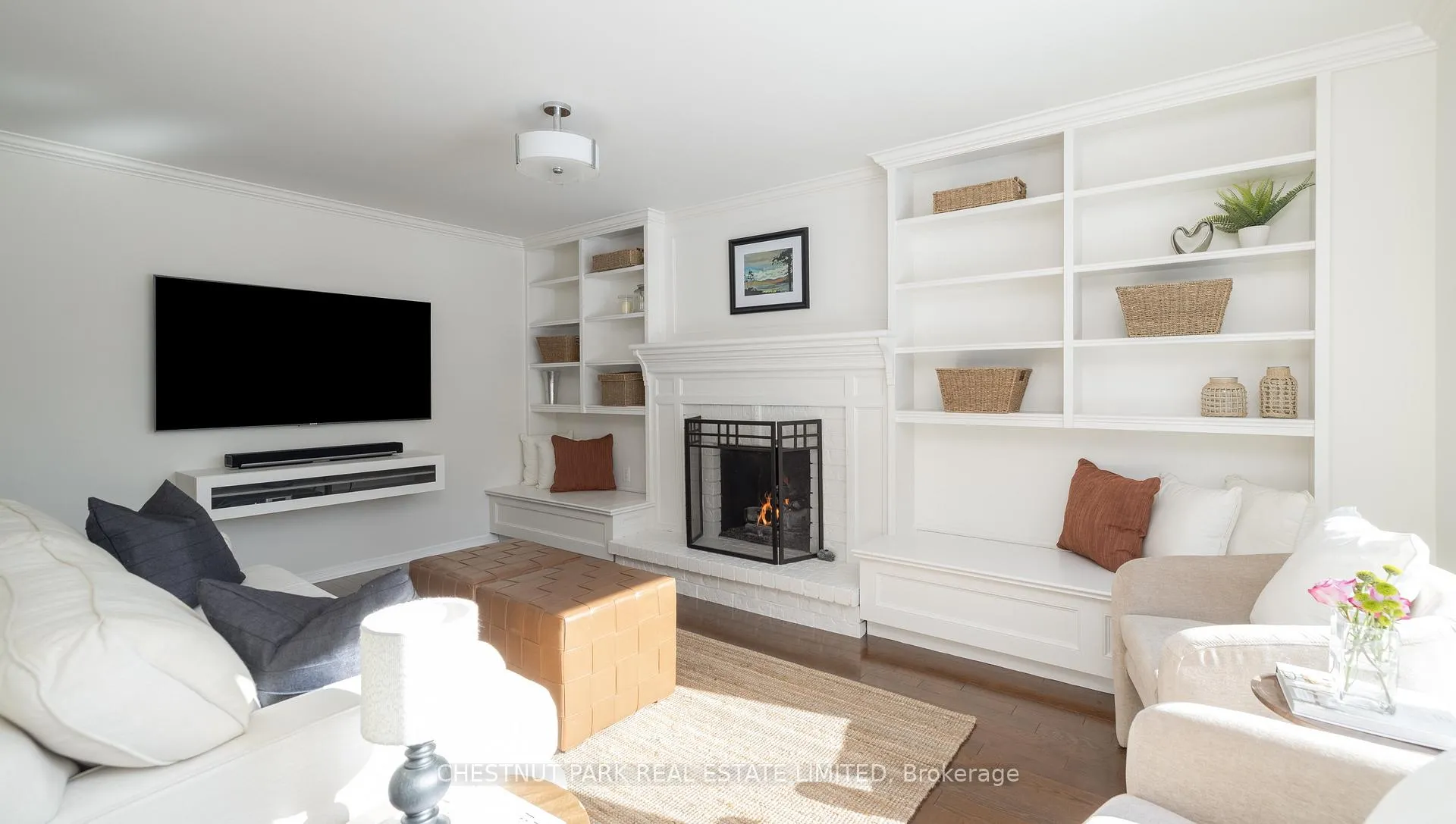 Photo 7 of 55 Parnham Crescent, East Gwillimbury, Sharon — HOMEH